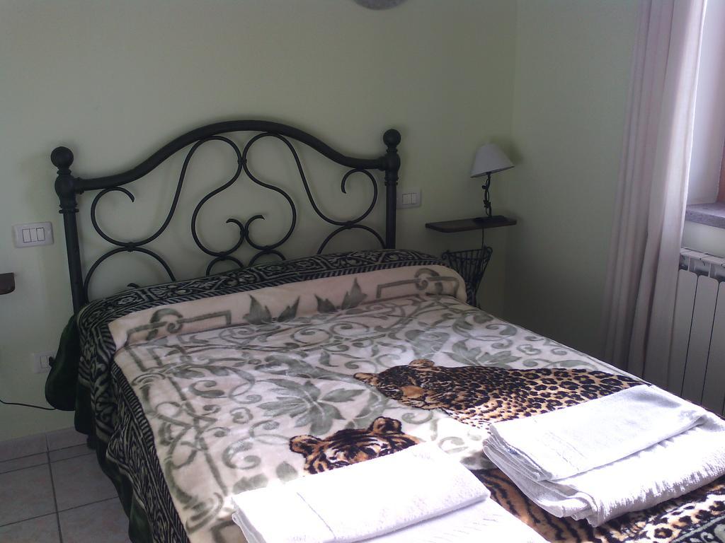 Villa Il Cerchio Delle Fate Torgiano Zimmer foto