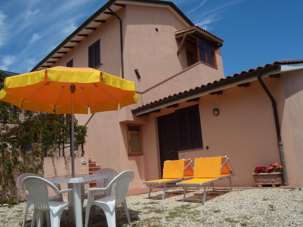 Villa Il Cerchio Delle Fate Torgiano Zimmer foto